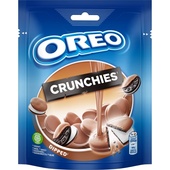 Oreo crunchies dipped