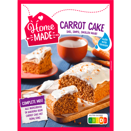 Home made Carrotcake met icing mix