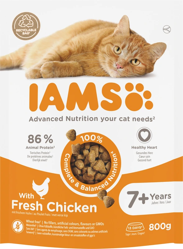 IAMS Vitality senior 7+ fresh chicken